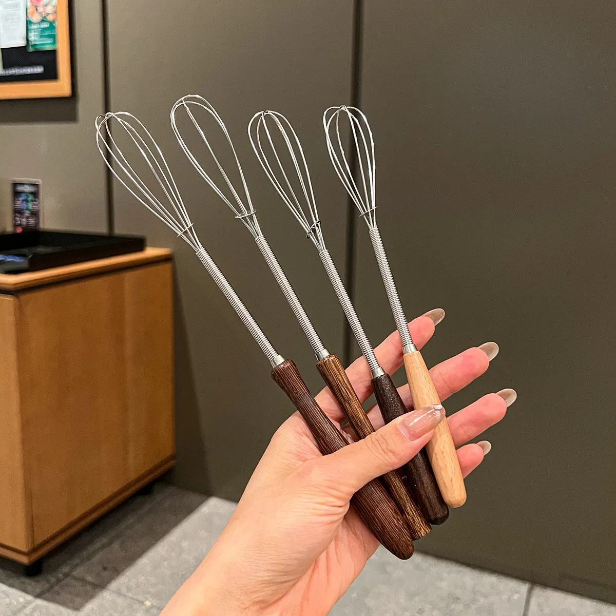 Factory Price Stainless Steel Egg Whisk Mixing and Beating