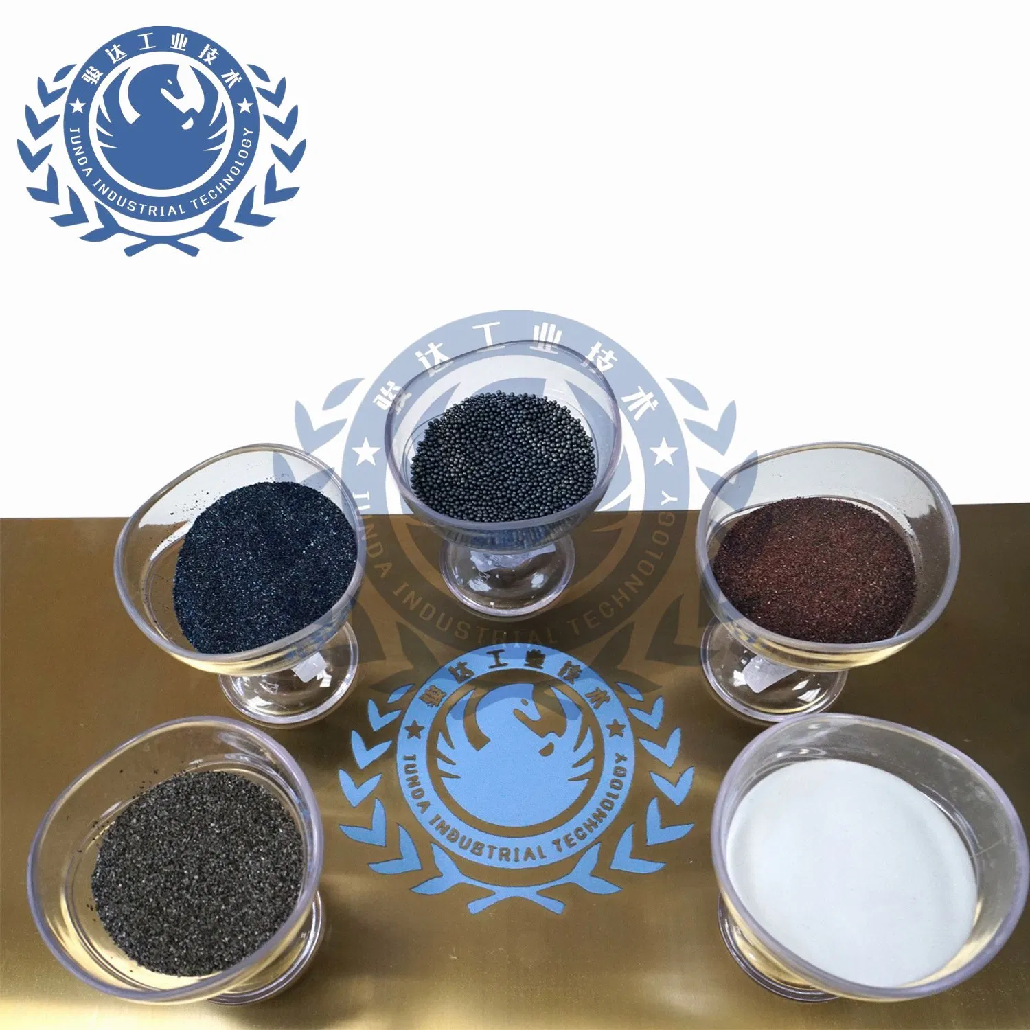 Стеклянные микрогранулы высокой отражаемости 85% для пескоструя и дорожной разметки