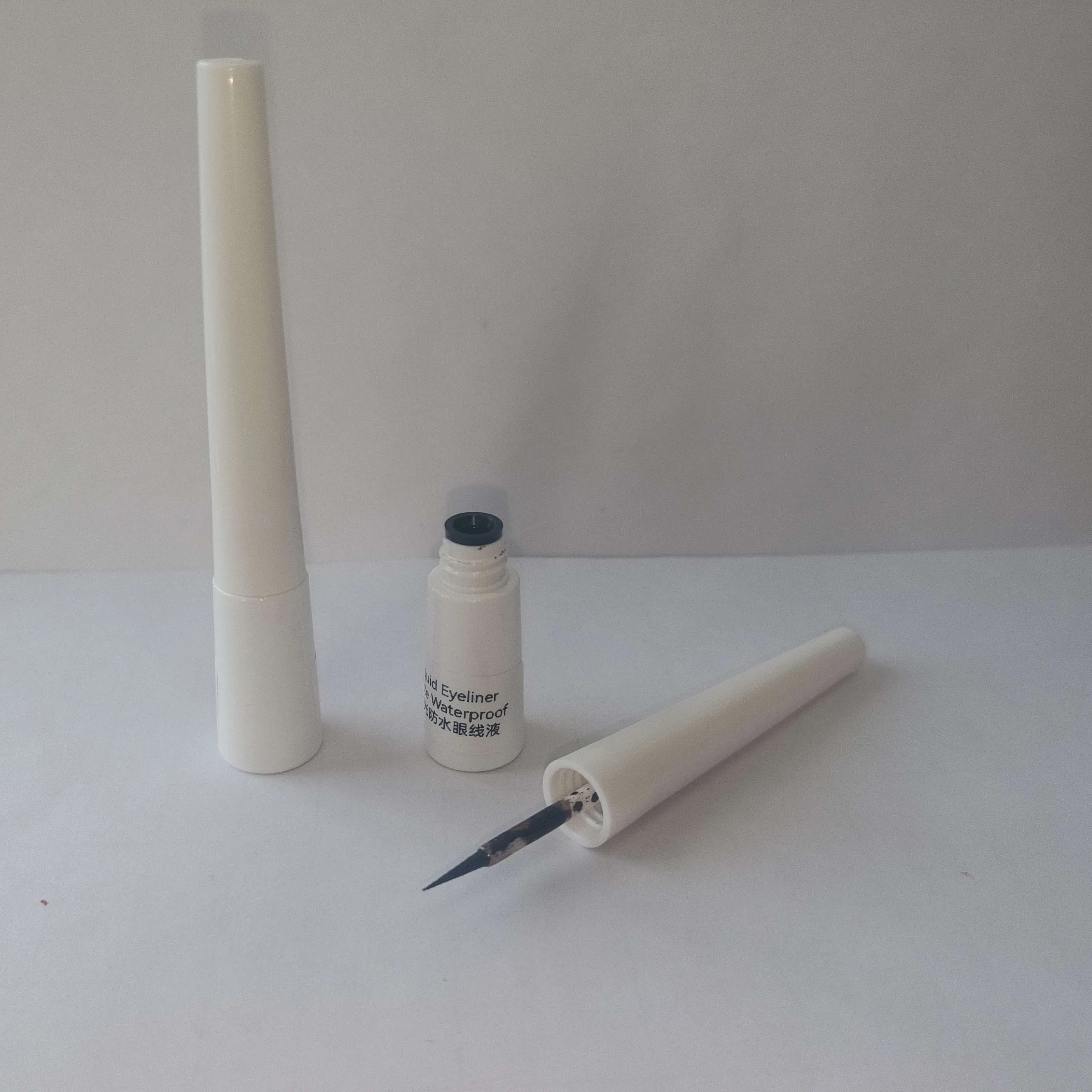 Bold and Beautiful Waterproof Eyeliner for All-Day Wear