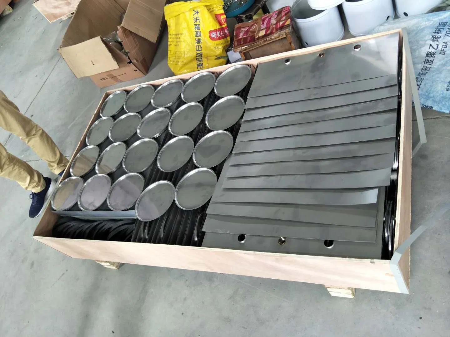 Hot Selling Good Quality Stainless Steel Solar Water Heater Assistant Tank