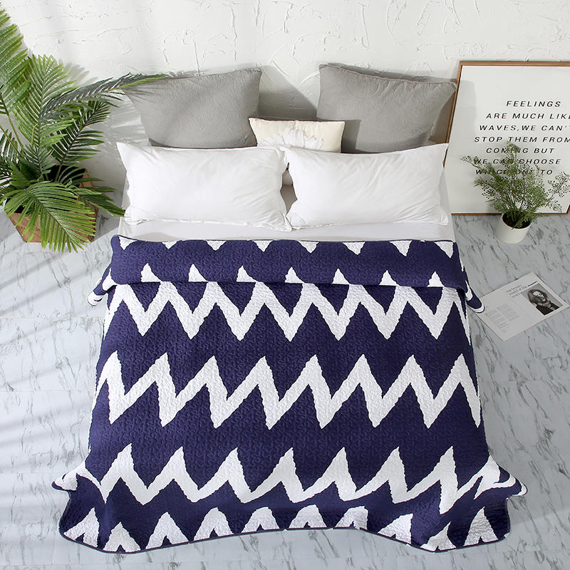 Geometri Printed Poly Fiber Filling Embroidery Quilting Bedspread Summer Quilt