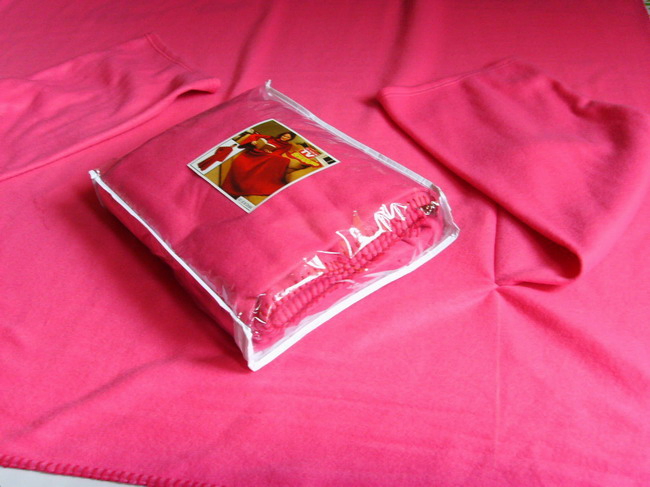 100% Polyester TV Sunggie Blanket