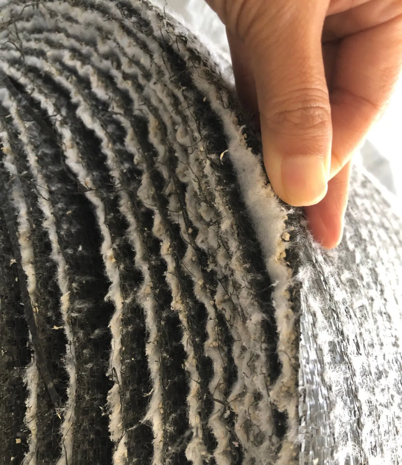 4800G/M2 Geosynthetic Clay Liner (GCL) Blanket for Construction in Thailand