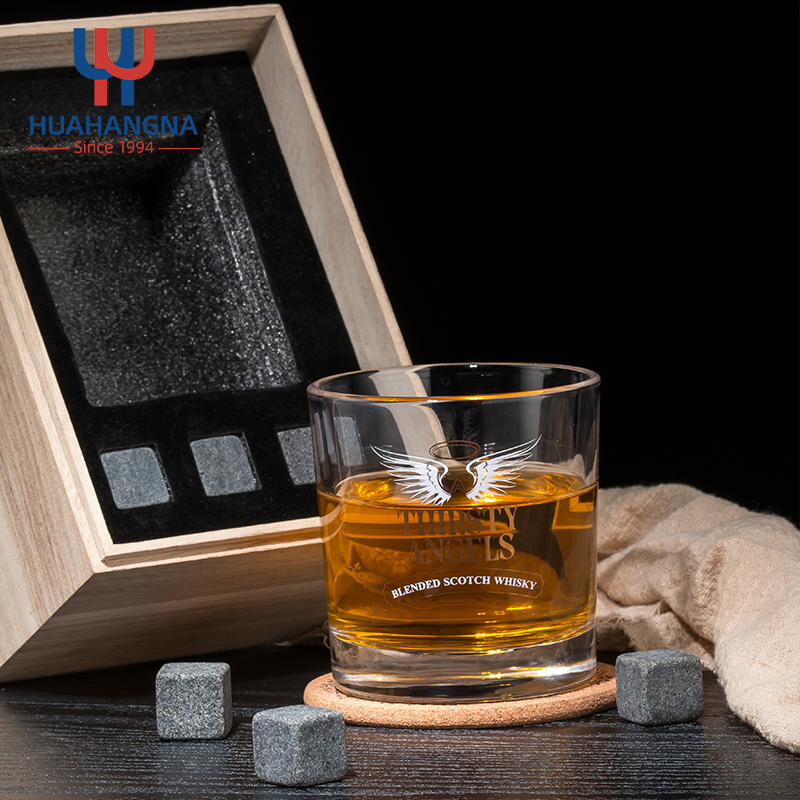 Factory Direct Single Whiskey Glass Set with Ice Stones Bullets Gift Set Suitable Father Men and Any Whiskey Lover