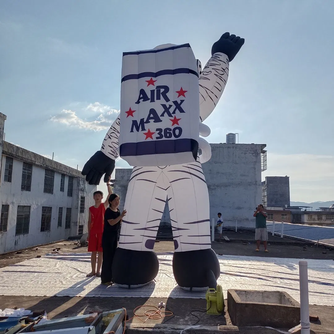 Giant 5m H Inflatable Spaceman Astronaut Character with Air Blower for Advertising Decoration