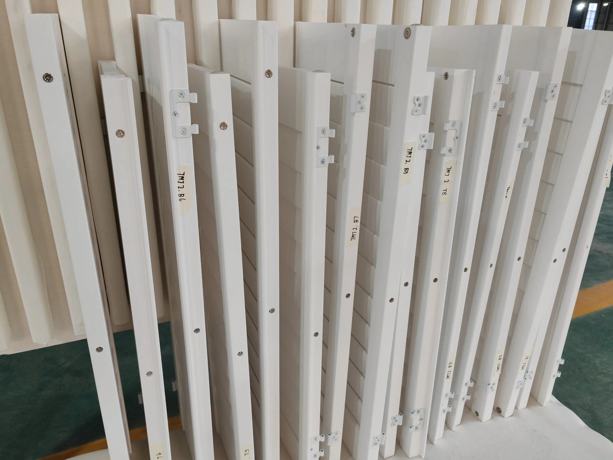Ymtc Paulownia/Basswood Solid Wood Shutter Shades Window Blinds