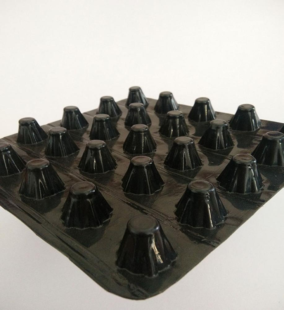 Plastic Drain Cell Dimple Geocomposite HDPE Drainage Board for Roof Garden