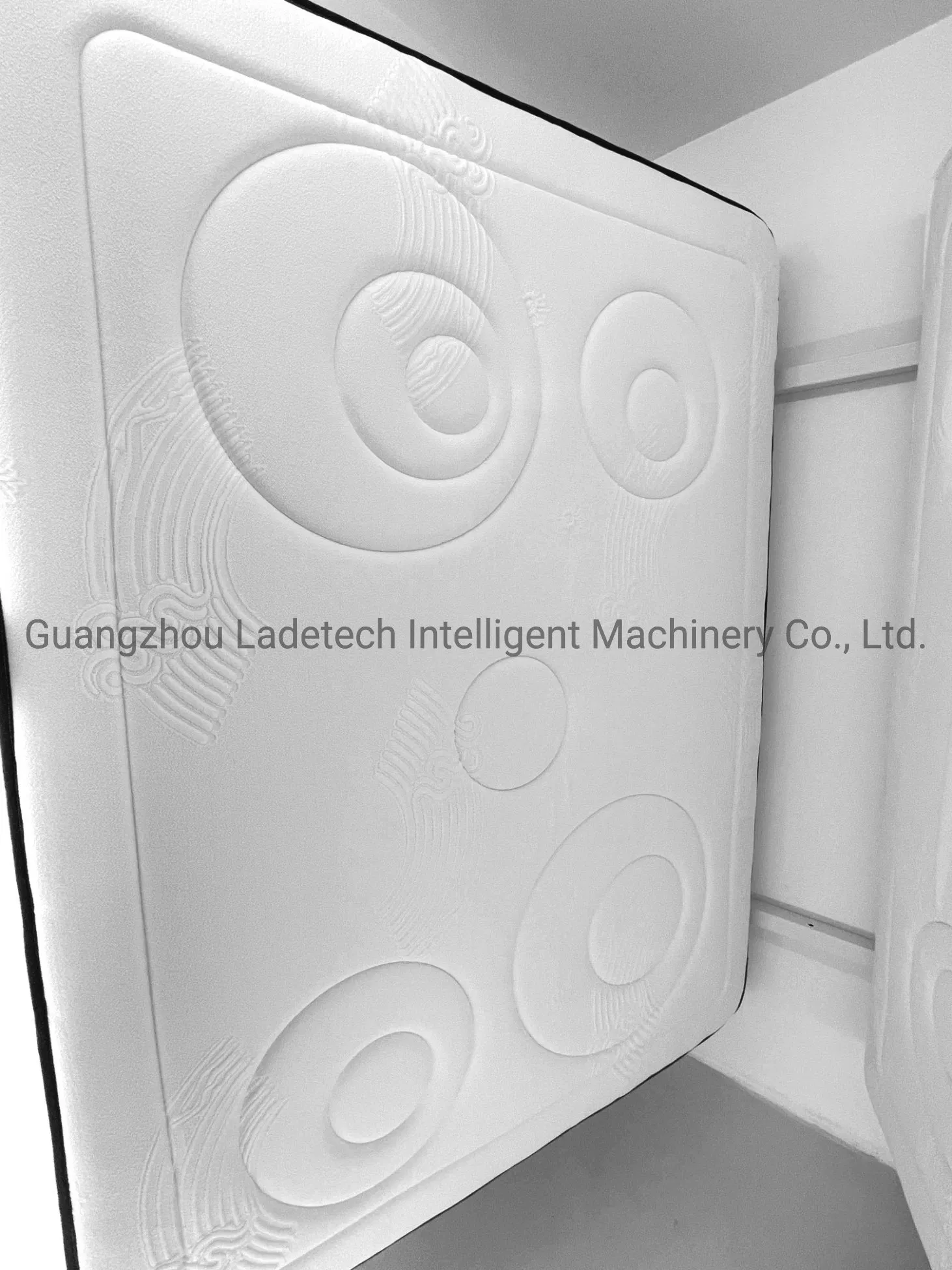 High Class Mattress multineedle and single needle design top and border quilted fabric