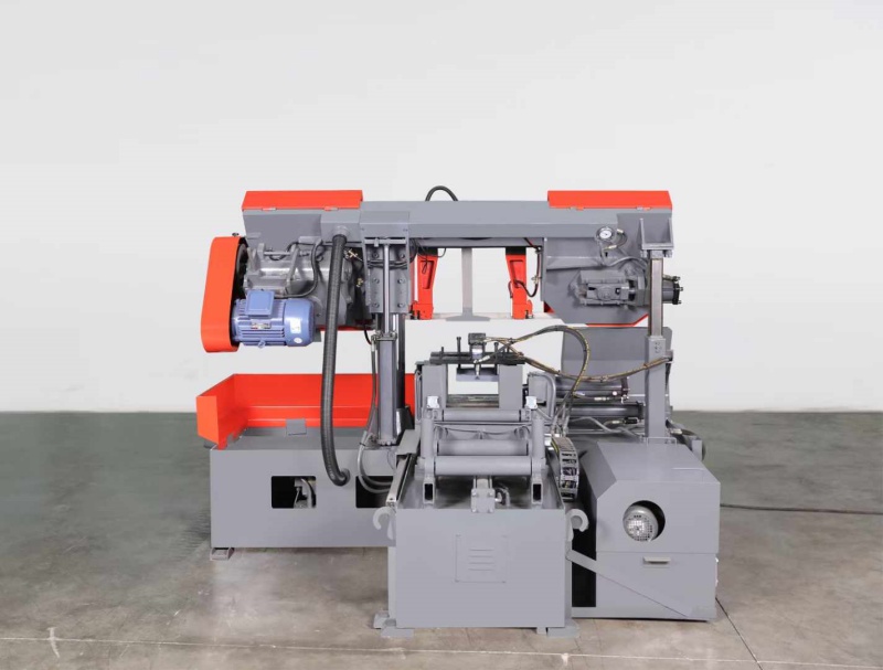 Ленточная пила автоматическая вертикальная горизонтальная с ЧПУ