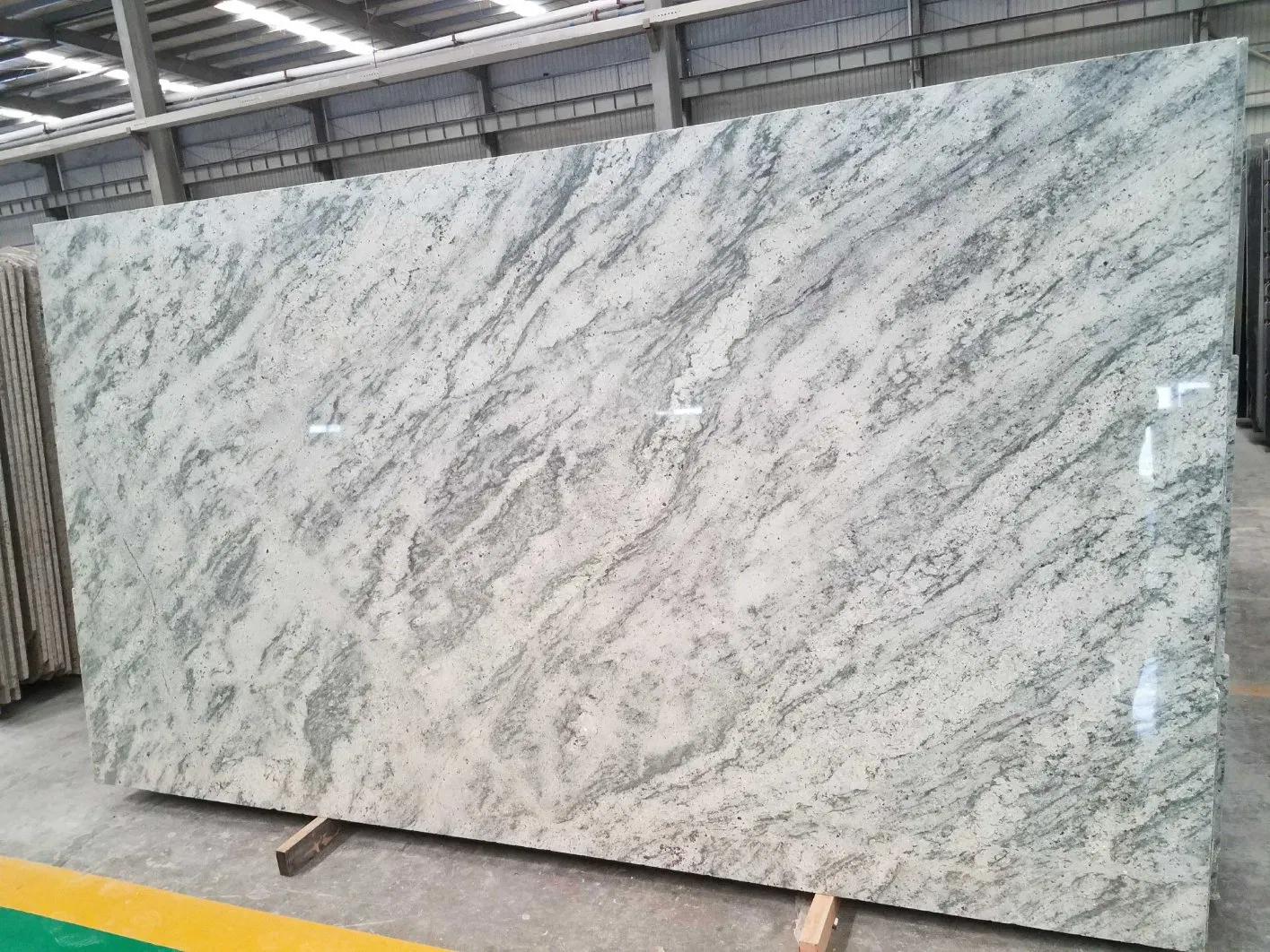 Wholesale Natural Stone Bookmatch Brazil Catus White Polished Granite Slabs/Countertops
