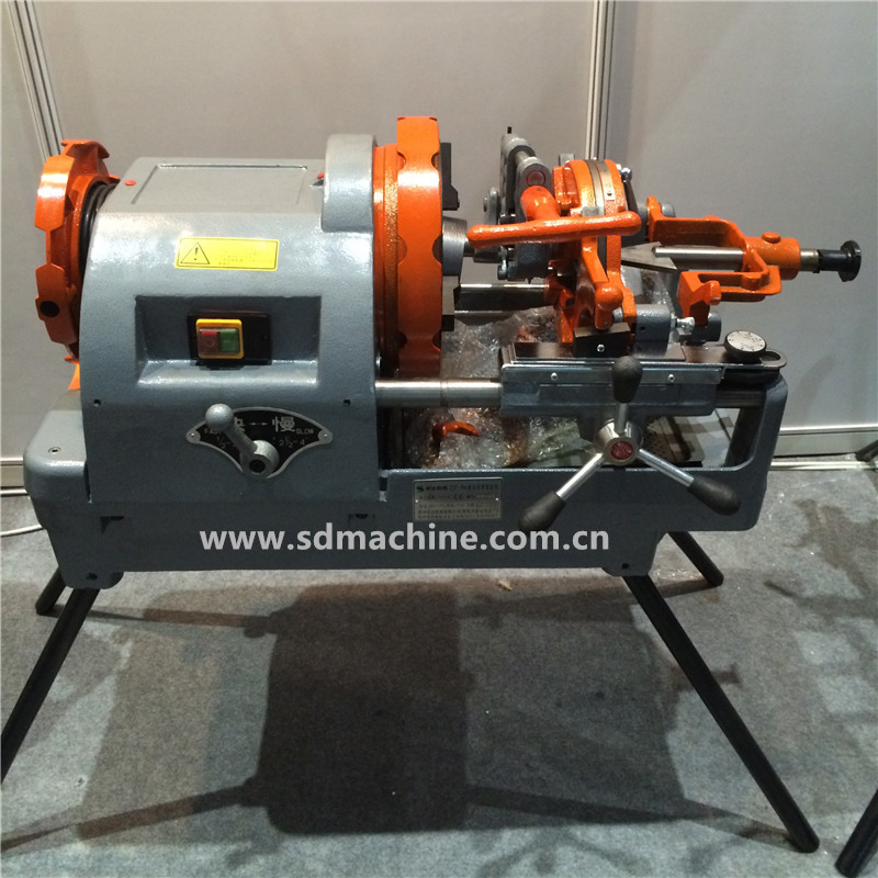 Heavy Duty Electric Pipe Threading Machine 1/2"-4" / Z1T-R4