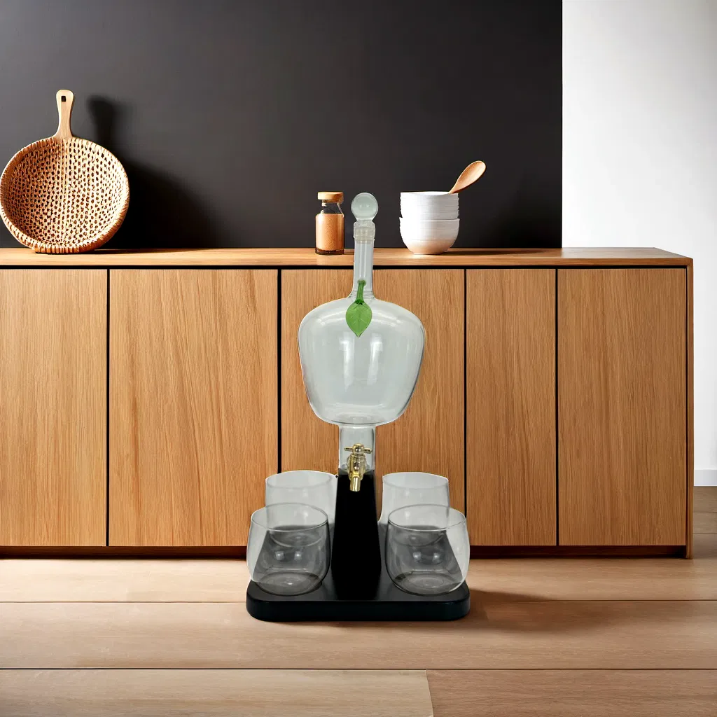 Clear Glass Whisky Decanter - Hand Made by Newauto