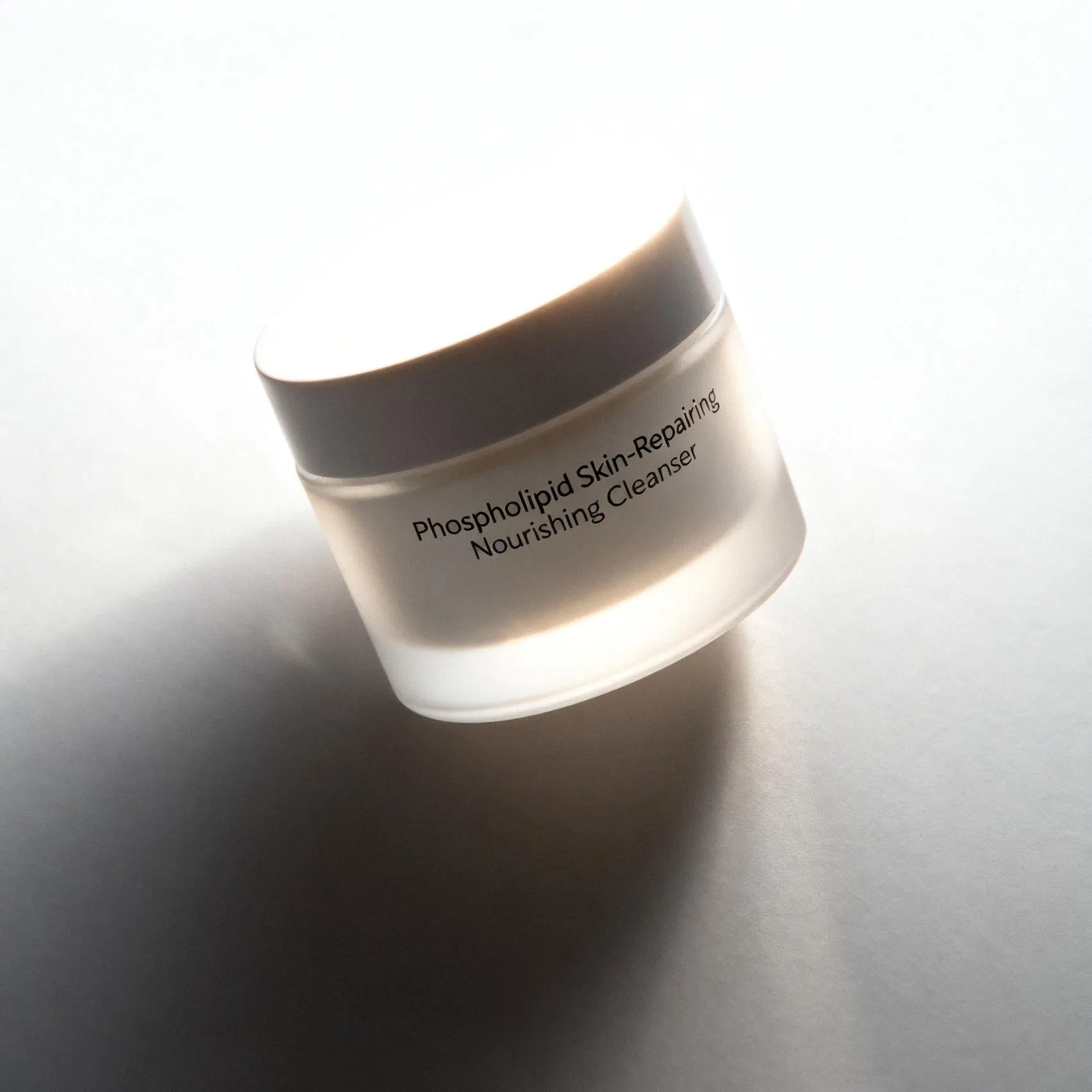 Professional Grade Detoxifying and Calming Face Cleanser with Moringa Seed Oil and Bisabolol for Clinic-Level Results