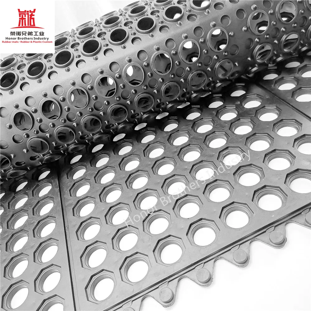 Custom Heavy-Duty Modular Interlocking Connectable Non-Slip Drainage Floor Mat, Rubber Hollow Mat
