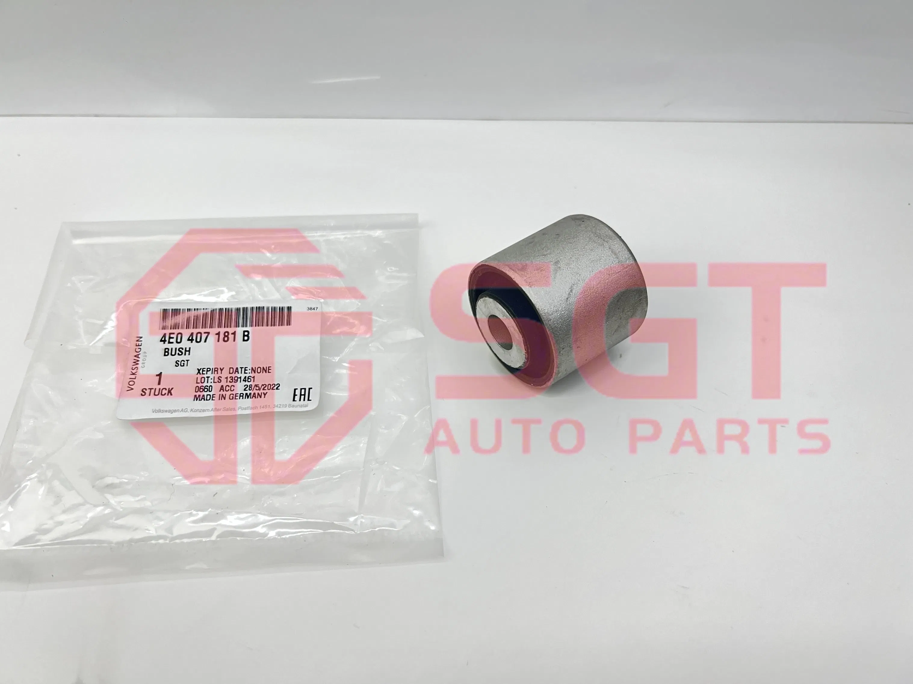 Втулка рычага подвески Audi VW 4E0407181B