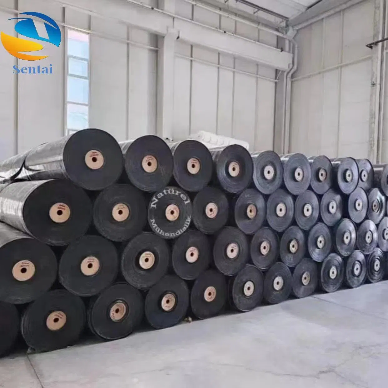 Environmental Grade 1mm 1.25mm 1.5mm HDPE Geomembrane, Used for Landfill Cover/Sewage Tank Liner Anti Seepage Membrane Liner for Heap Leaching Pond