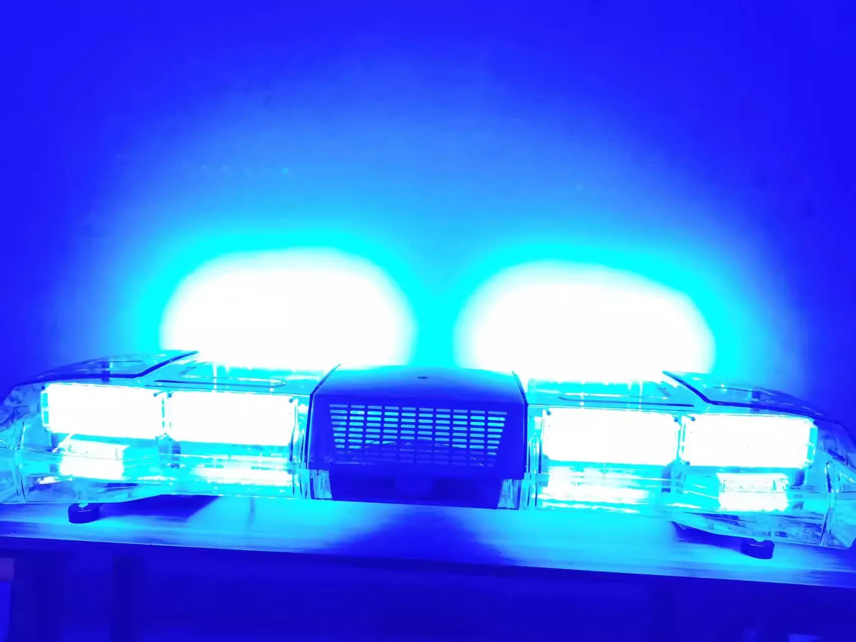 Светодиодная аварийная световая балка