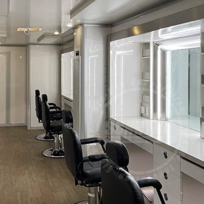 Expandable Luxury Make-up/Office Trailer for Sale