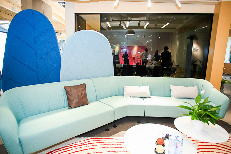 Removable Leaf Design Acoustic Room Divider for Workplaces