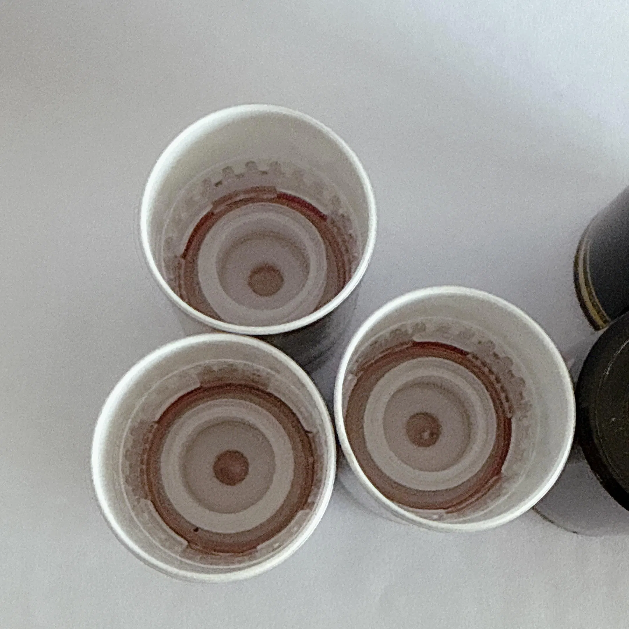 Premium Aluminum Plastic Cap Glass Ball Insert for Vodka Whisky Glass Bottles