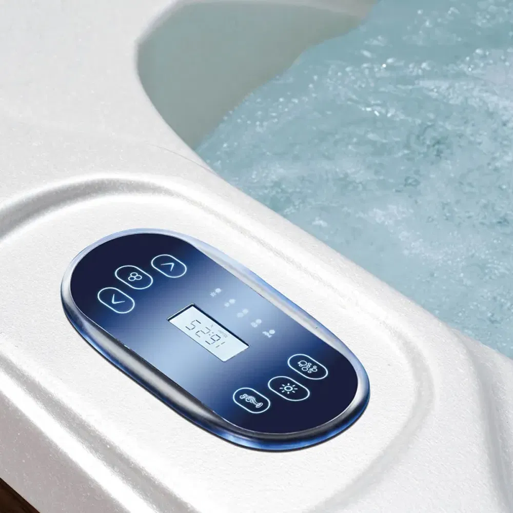 Роскошный СПА-бассейн для двоих с гидромассажем