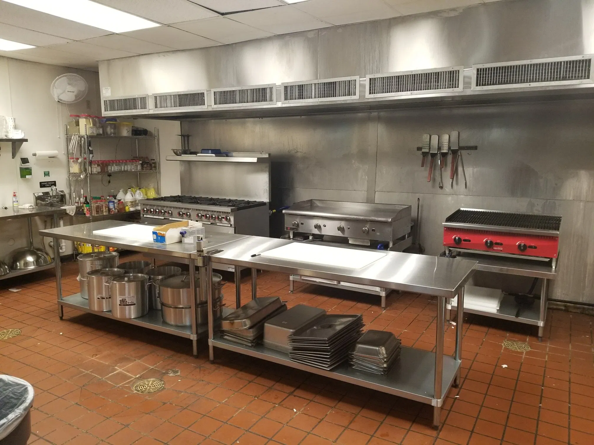 Heavybao Professional Horeca Kitchen Stainless Steel Hotel Commercial Kitchen Equipment