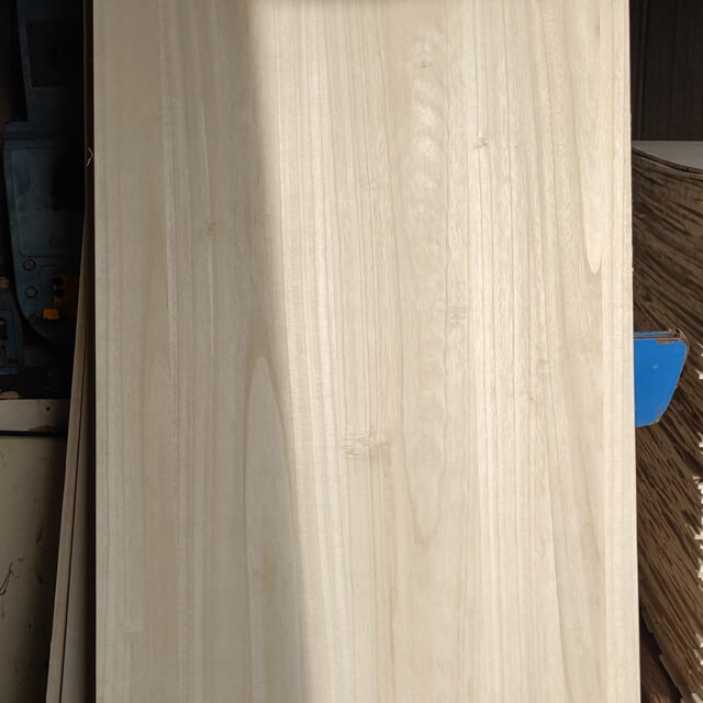 Paulownia Wood Core for Skis, Surfboards, Kiteboards, Wakeboards, Paulownia Lining Boards, Paulownia Siding Paulownia