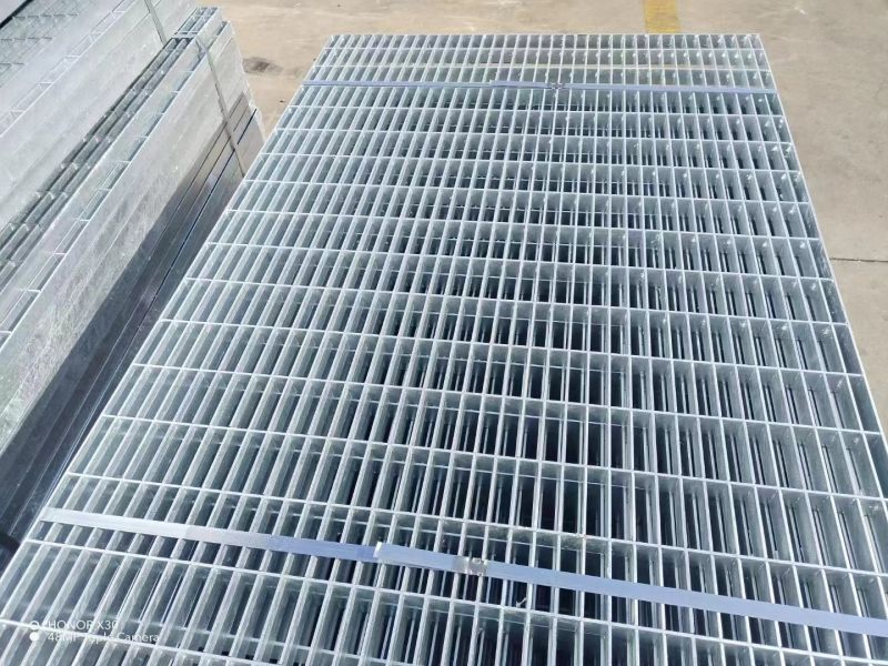 High Quality Suitable for All Industrial Applications Hot-DIP Galvanized Steel Grating
