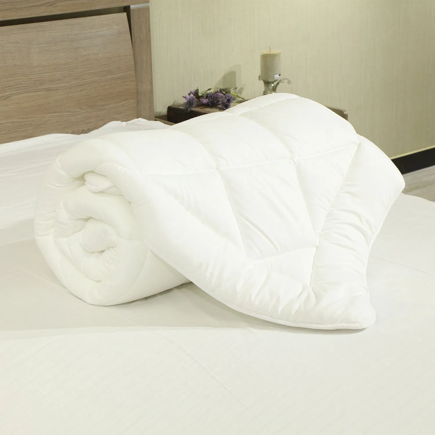 Cheap Price Bedding Factory Simple Microfiber Pongee Duvet Quilt for Home Use