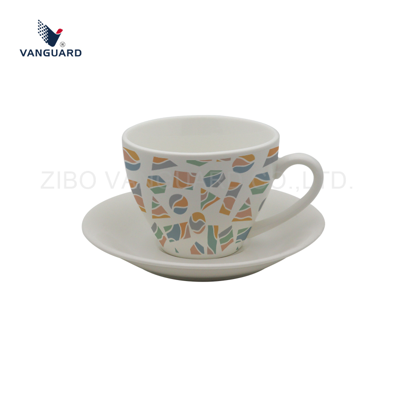 Набор керамических чашек с блюдцами, 215 мл