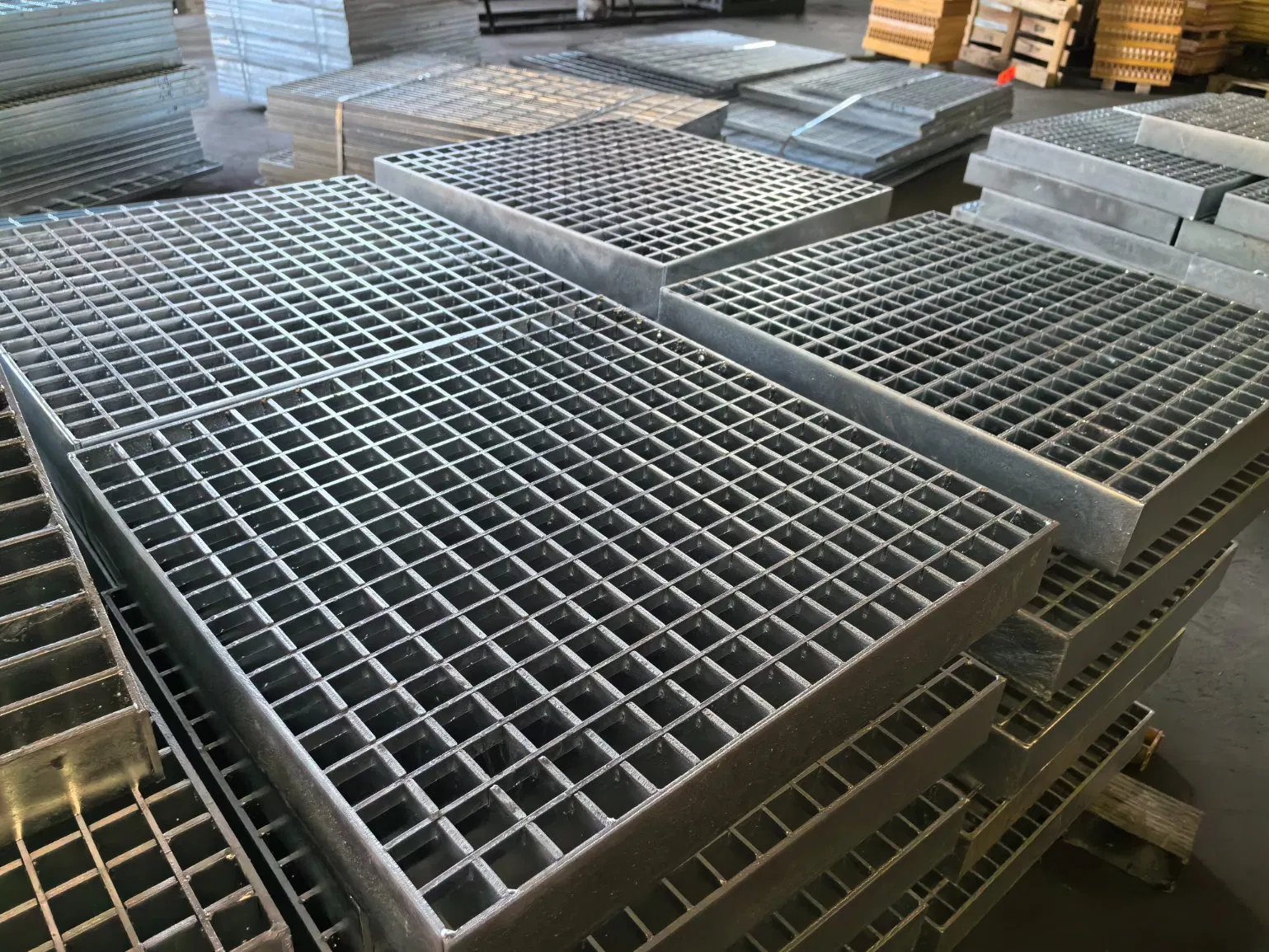 Affordable Galvanized Steel Grating Walkway for Enhanced Safety