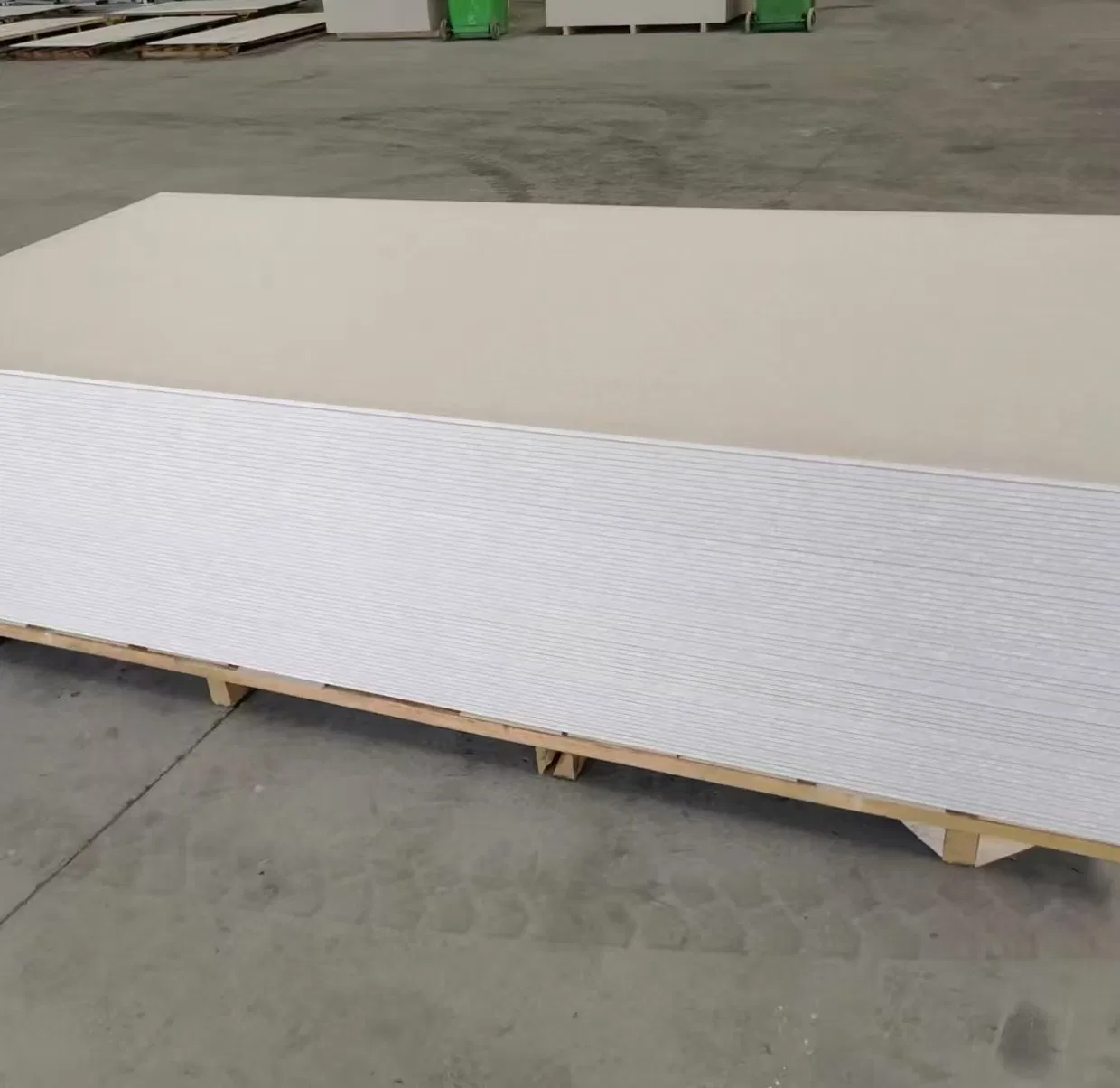 Wholesale Modern Light Grey Fiber Cement Panel Asbestos-Free Reinforced Calcium Silicate Board Wall Ceiling Floor Board