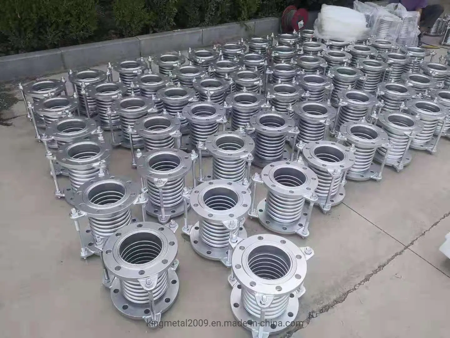 SS304 SS316L Ss321 Stainless Steel Metal Bellow Expansion Joint