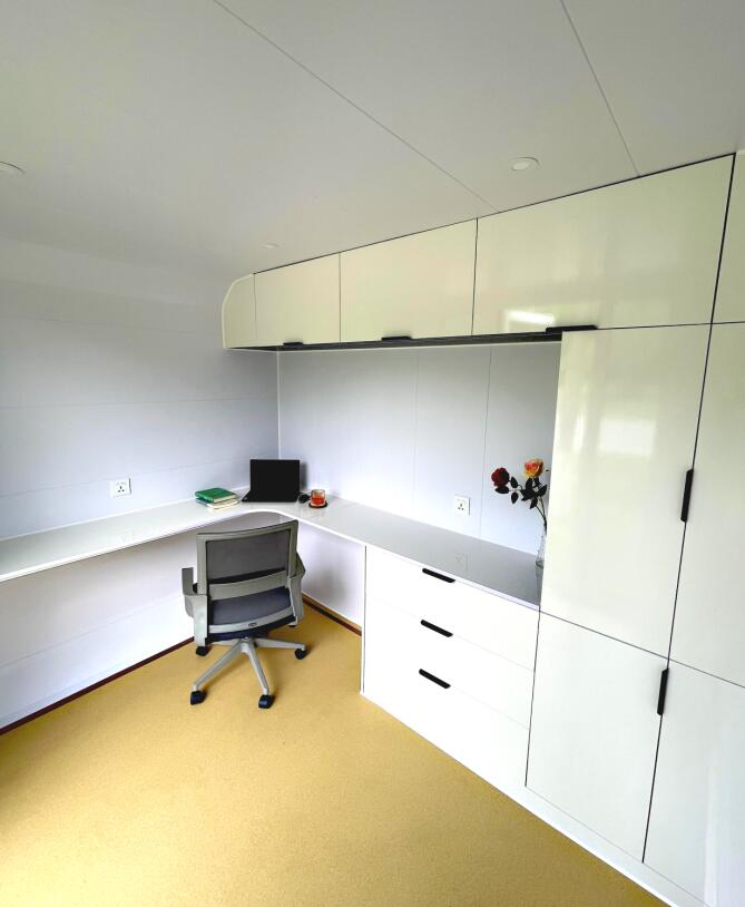 Suihe 3m Custom Apple Cabin Prefabricated Modular Smart Home House Space Capsule House Luxury