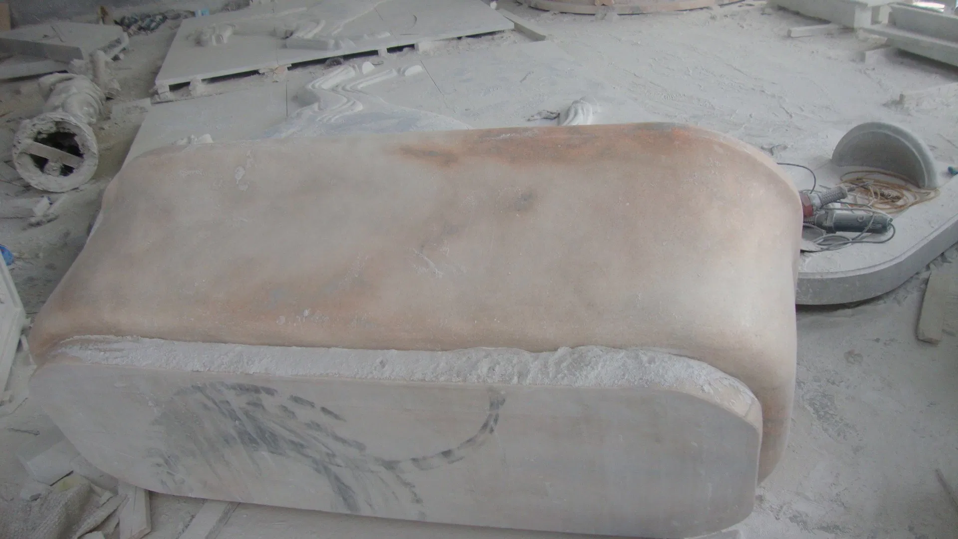 Отдельностоящая ванна из натурального мрамора SYBT-024