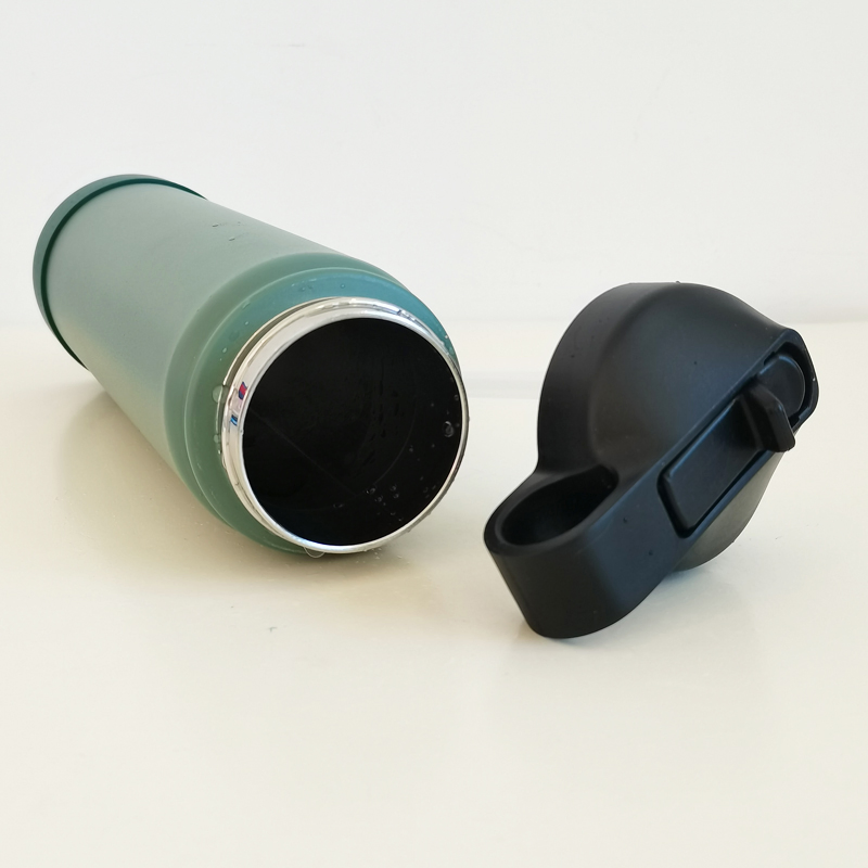 22oz Hydro Flask Wide Mouth Straw Lid Bottle with Anti-Slip Silicone Bottom Sleeve Cover