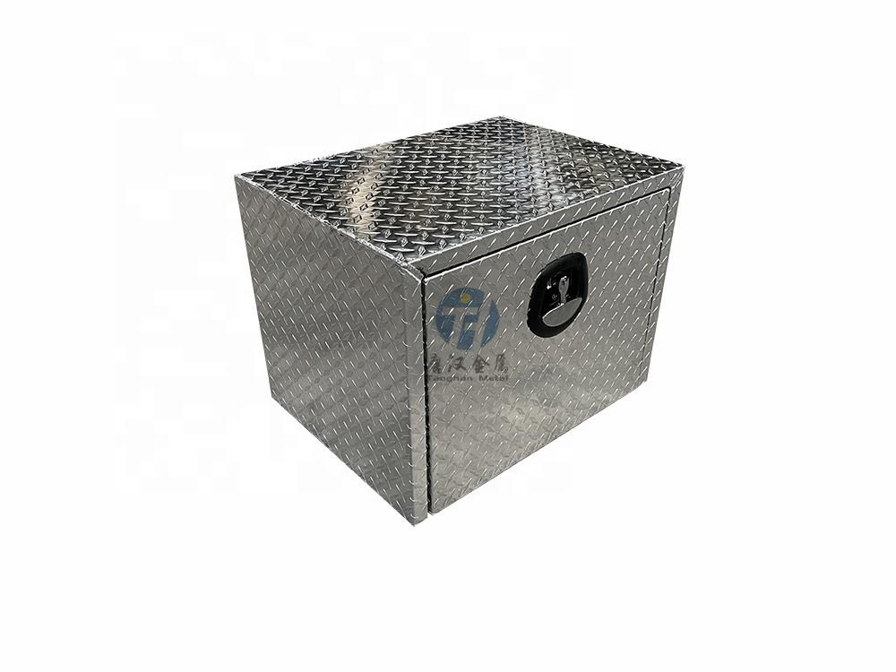 US Diamond Checker Plate Ute Tray Toolbox