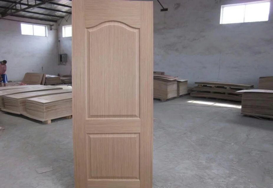 3.2mm Oak and Sapele Molded Door Skins