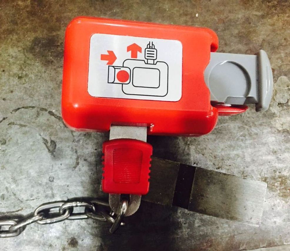 L112 Trolley Cart Coin Lock System with Key Chain, Supermarket Trolley Coin Lock