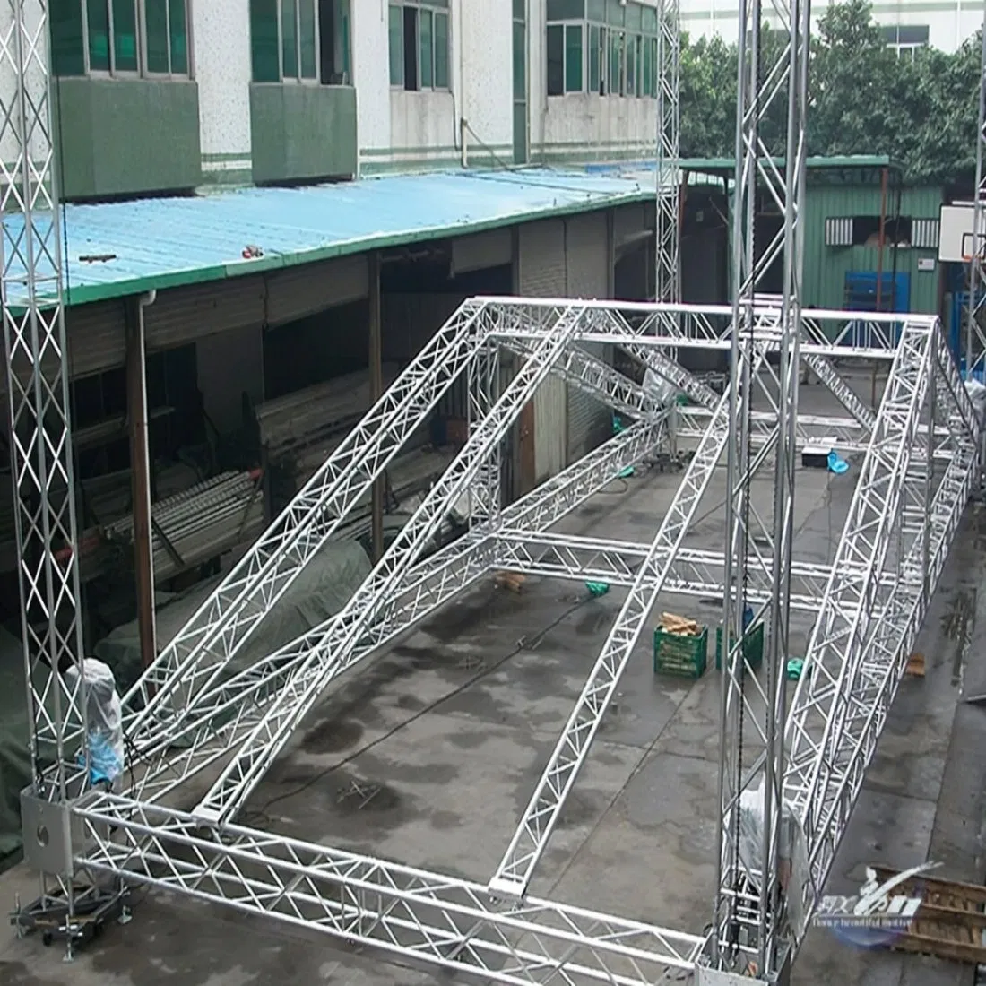 Black Aluminum Alloy Stage Truss for Event Concert Big Show Activity