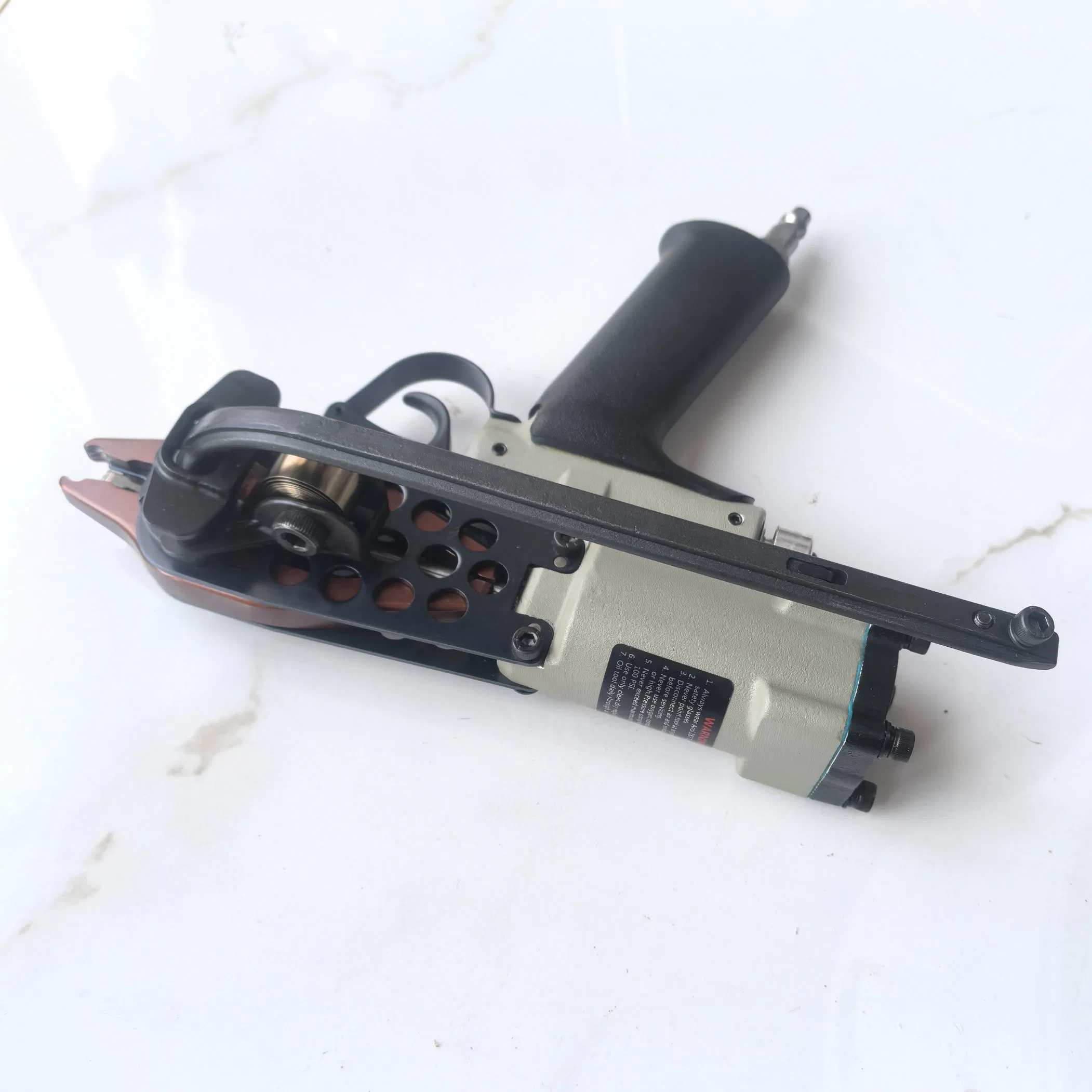 Пневматические клещи для хомутов C-760A под C17