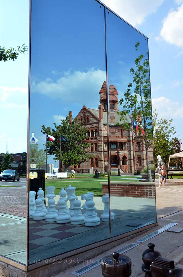 Factory Outlets One-Way Mirror 3mm~19mm Half Coated Semi-Transparent Two-Way Anti-Scrach Glass for Low-Emissivity Windows Outer Surface Building Glass