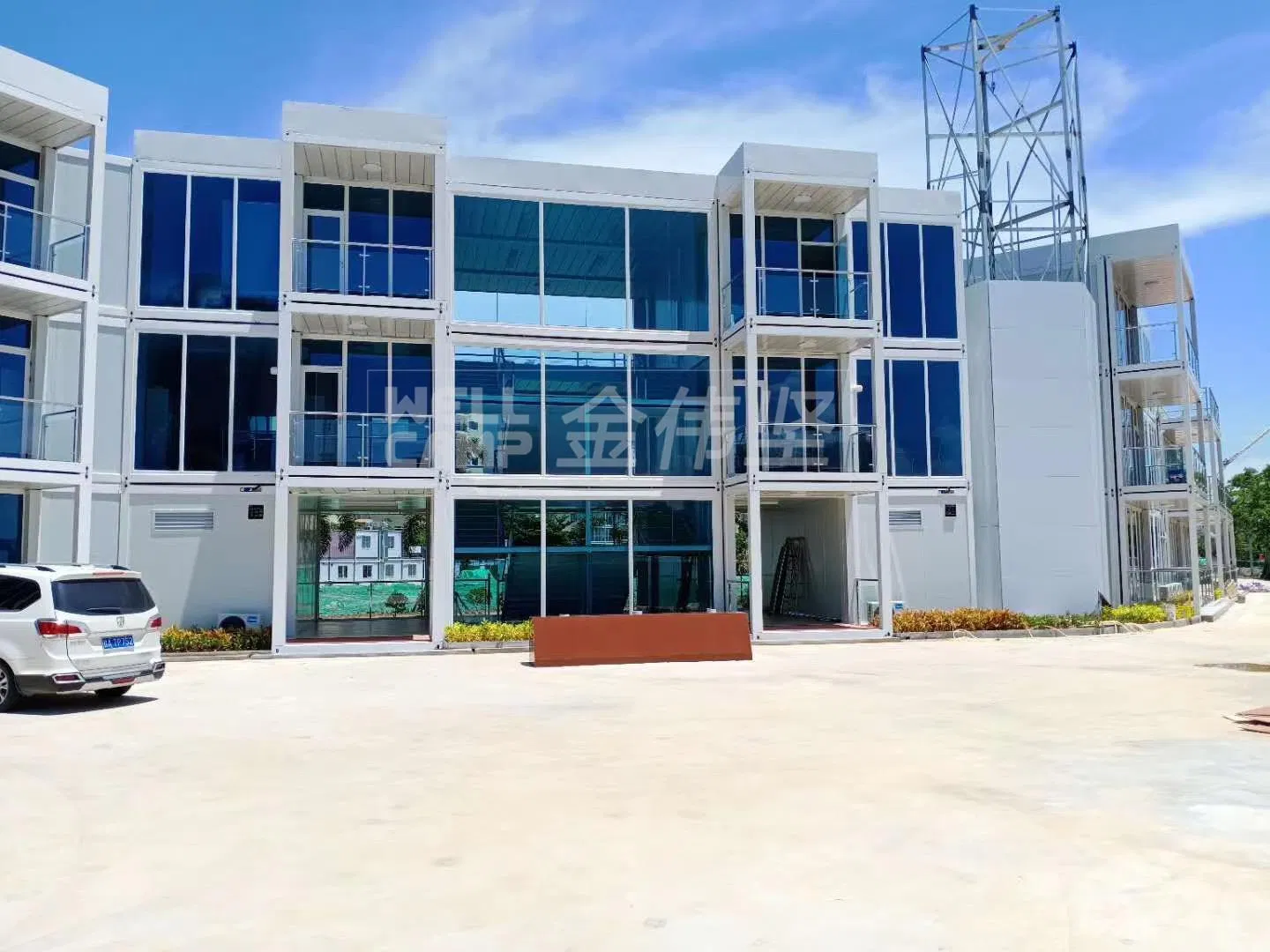 Luxury Fast Build Steel Structure Container Hotel Apartment Flat Pack Container Hotel Building Expandable Hotel Room