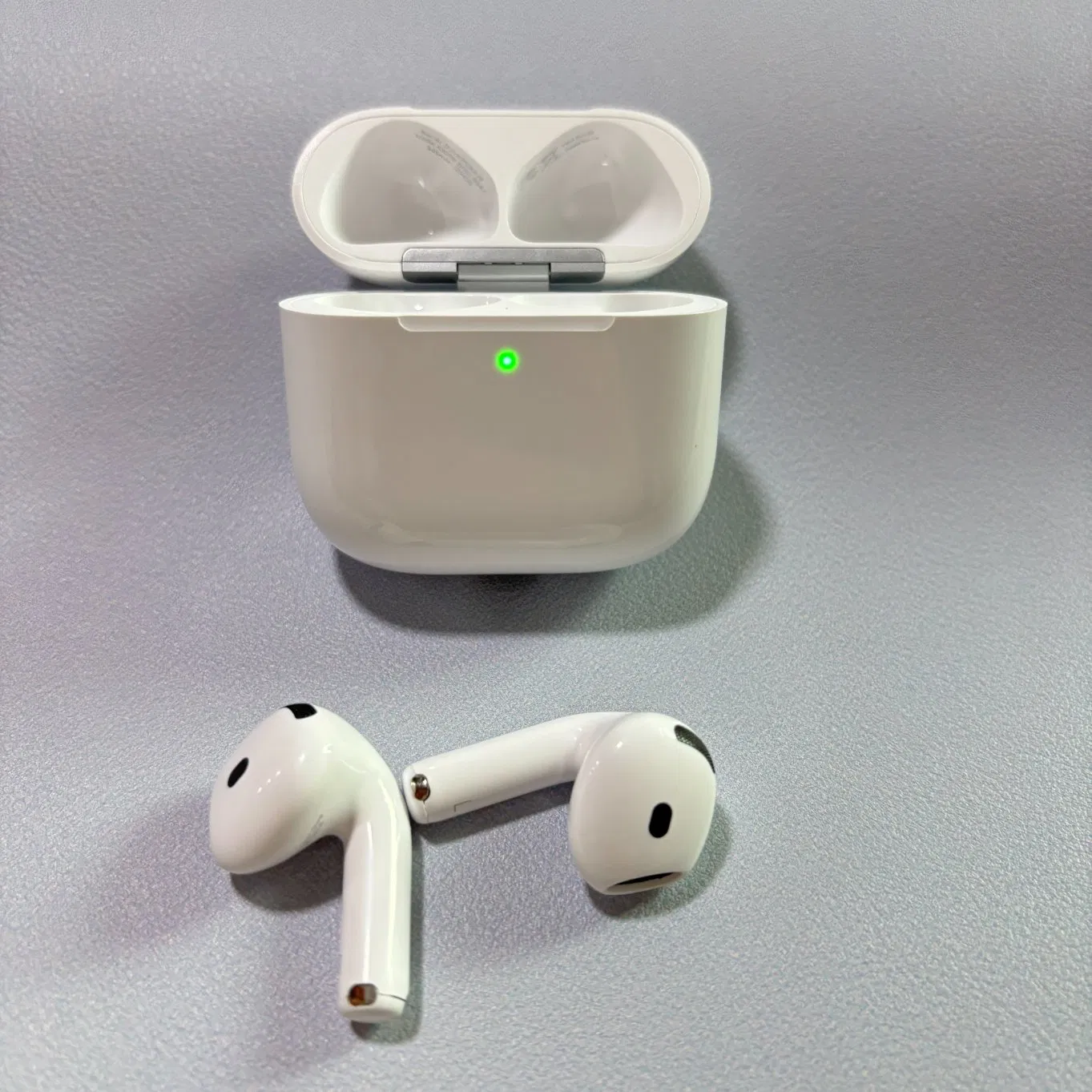 Top 1 Air 4 Wireless Bluetooth Earphones in Ear Space Audio Active Noise Reduction Anc Space Audio HD Call Long Battery Life Headphone