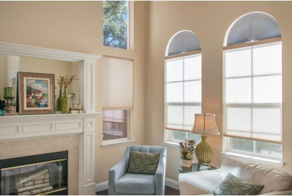Lasting-Time Arched Window Blinds for Dark and Quiet Environment