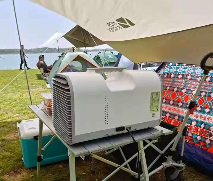 12V 24V Car Air Conditioner Small Mobile Air Conditioner for Camping