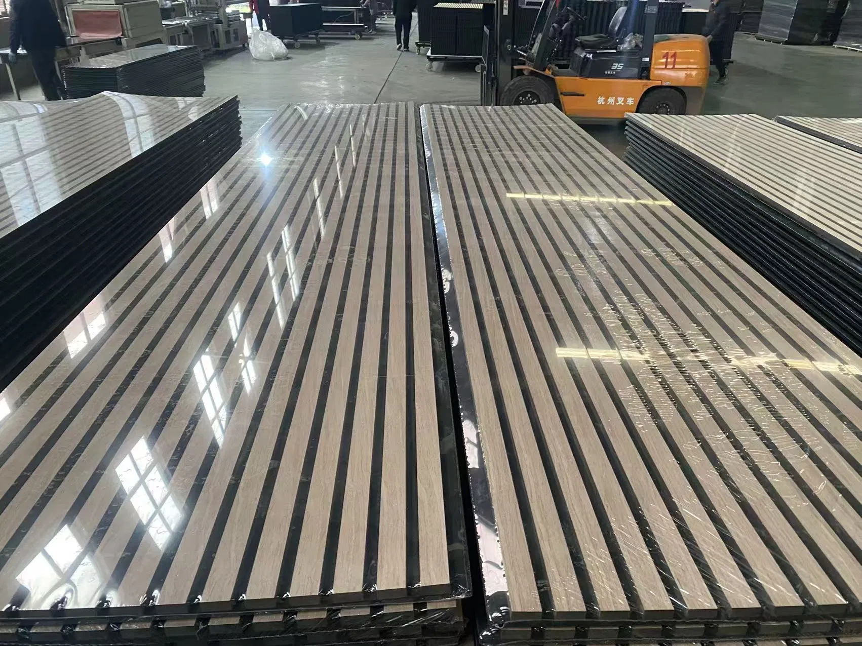 Modern High Density Light Sound Absorption Pet Acoustic Panels MDF Acoustic Wall Panel Fireproof Eco-Friendly