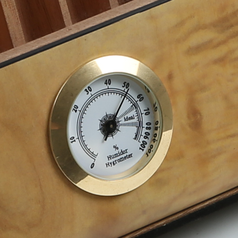 Individual Creativity Triangular Wood Cigar Box with Thermometer