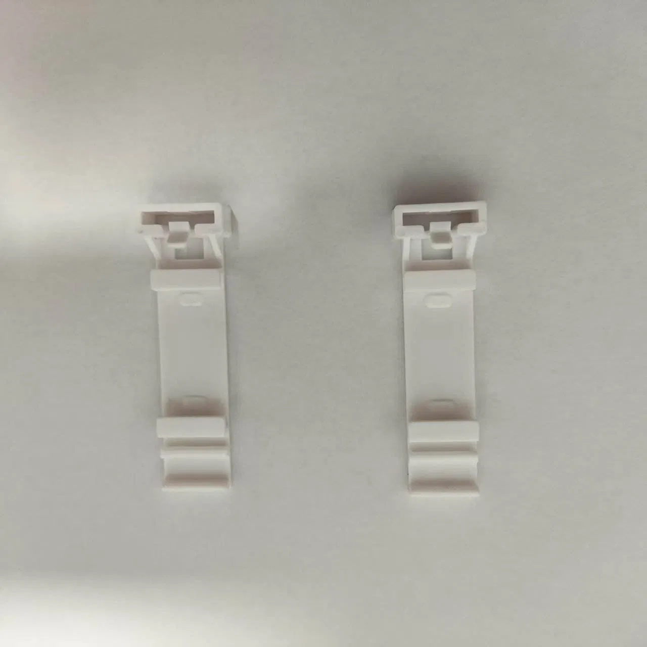 Top Quality Mini Roller Blinds Control System, Bracket, Plastic Hook, Security Tag, Corded Mini Roller Components