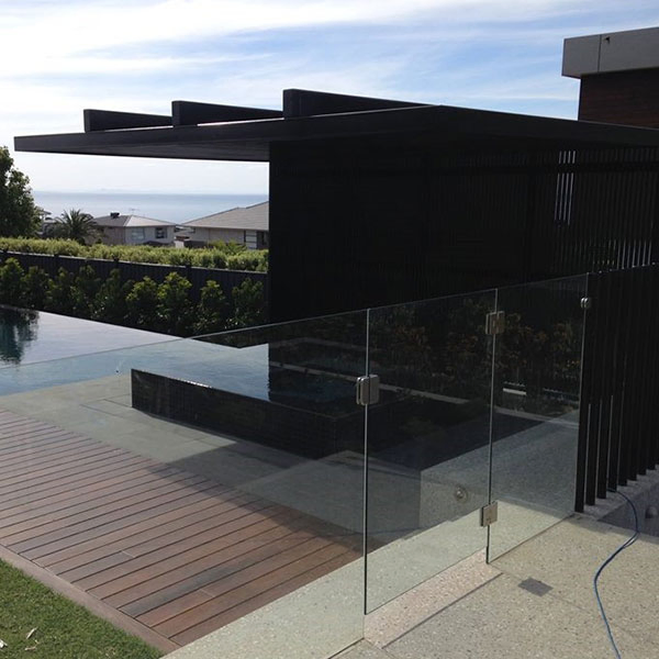 Frameless Aluminium U Channel Profile Balcony Glass Railing